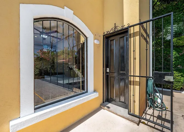 Mariposita Marina Real, Charming 1-bed, 1-bath