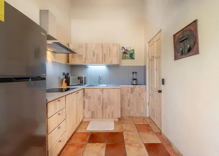 Mariposita Marina Real, Charming 1-bed, 1-bath Apartamento Playa Flamingo